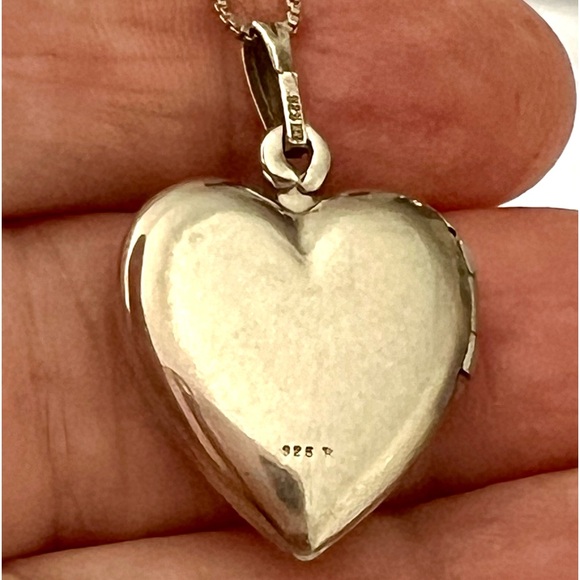 Heart Locket Pendant Necklace, Etched Design, Box Chain, .925 Silver, Signed - Picture 3 of 6